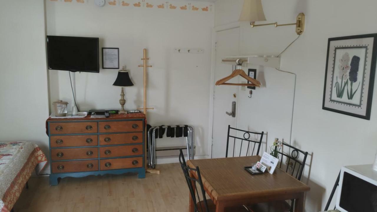 Midway Lodging Cornish Luaran gambar
